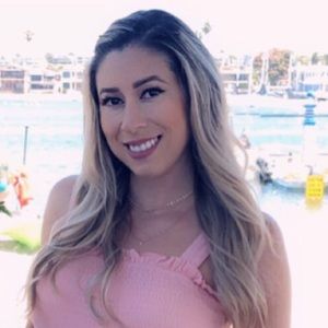 Meet your Posher, Faviola